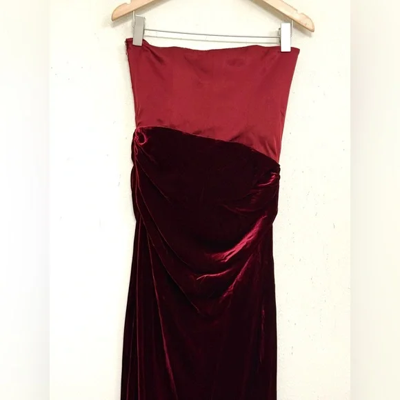 NWT Reformation Minara Strapless Midi Dress in Chianti Size 8 - Picture 9 of 17